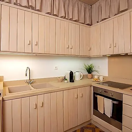 Whitelist Maisonette In Ξενοδοχείο